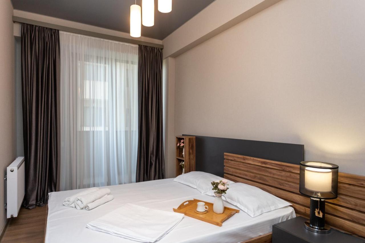 Saburtalo Apartment Tbilisi Eksteriør billede