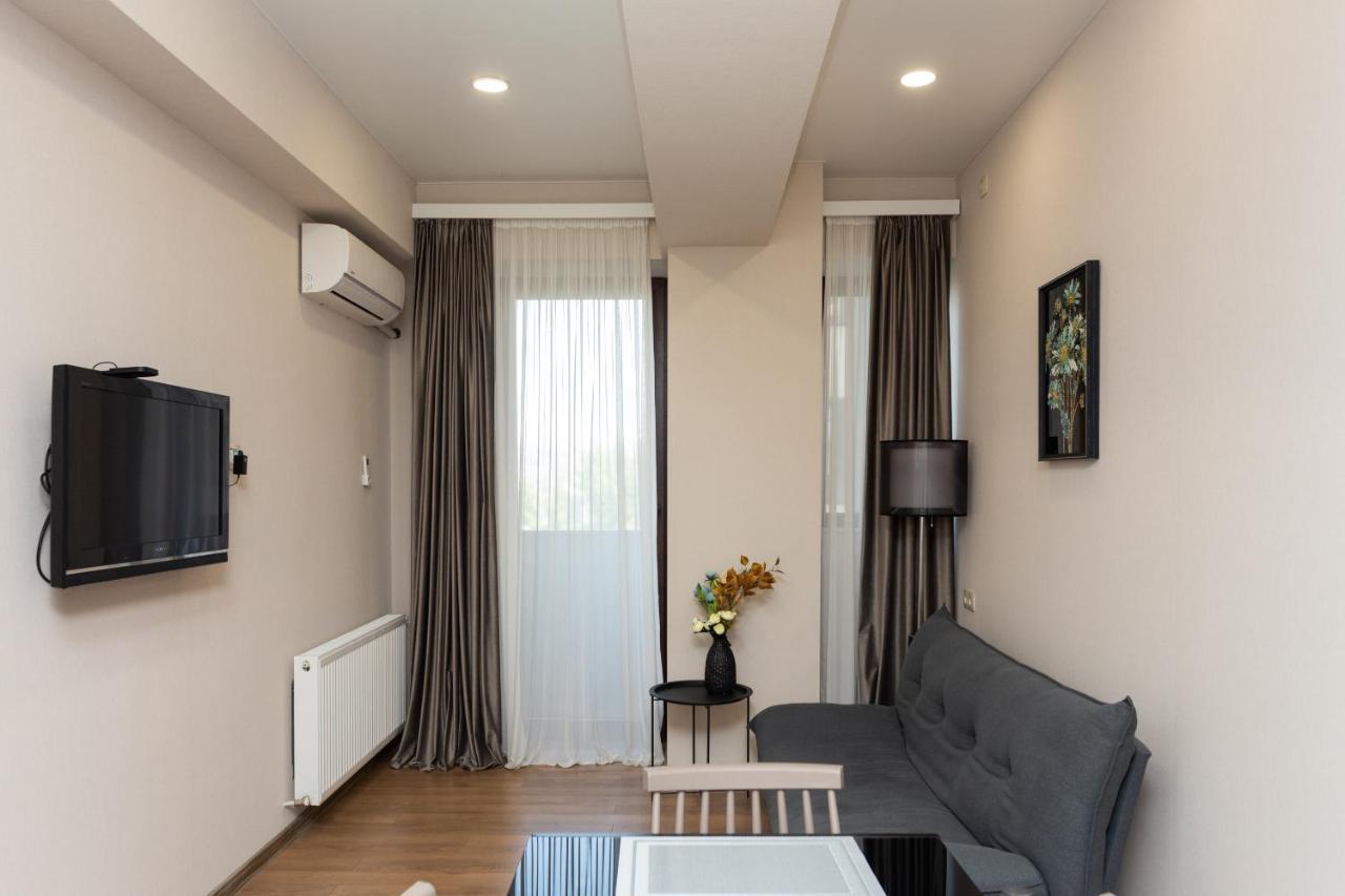 Saburtalo Apartment Tbilisi Eksteriør billede