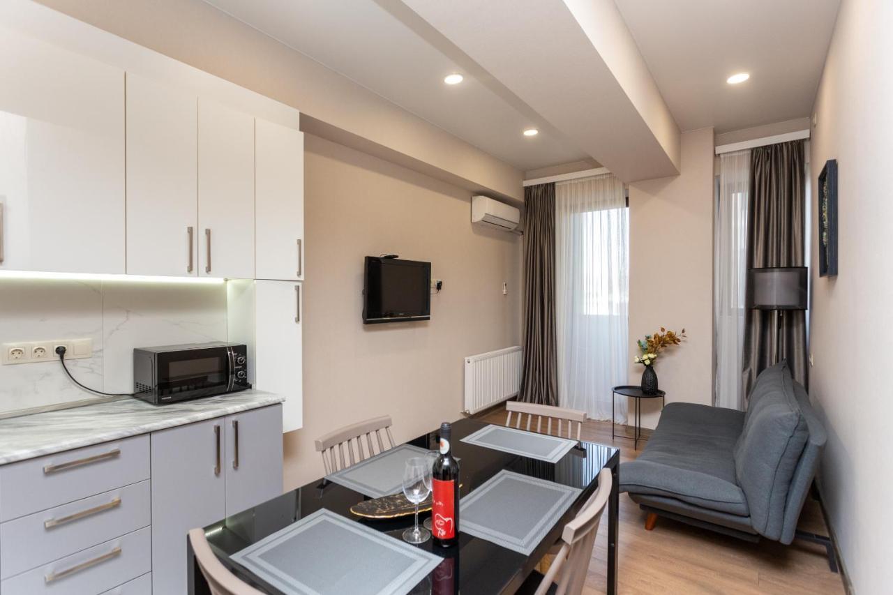 Saburtalo Apartment Tbilisi Eksteriør billede